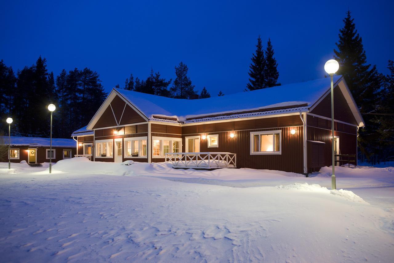 Pine Bay Lodge Person Buitenkant foto