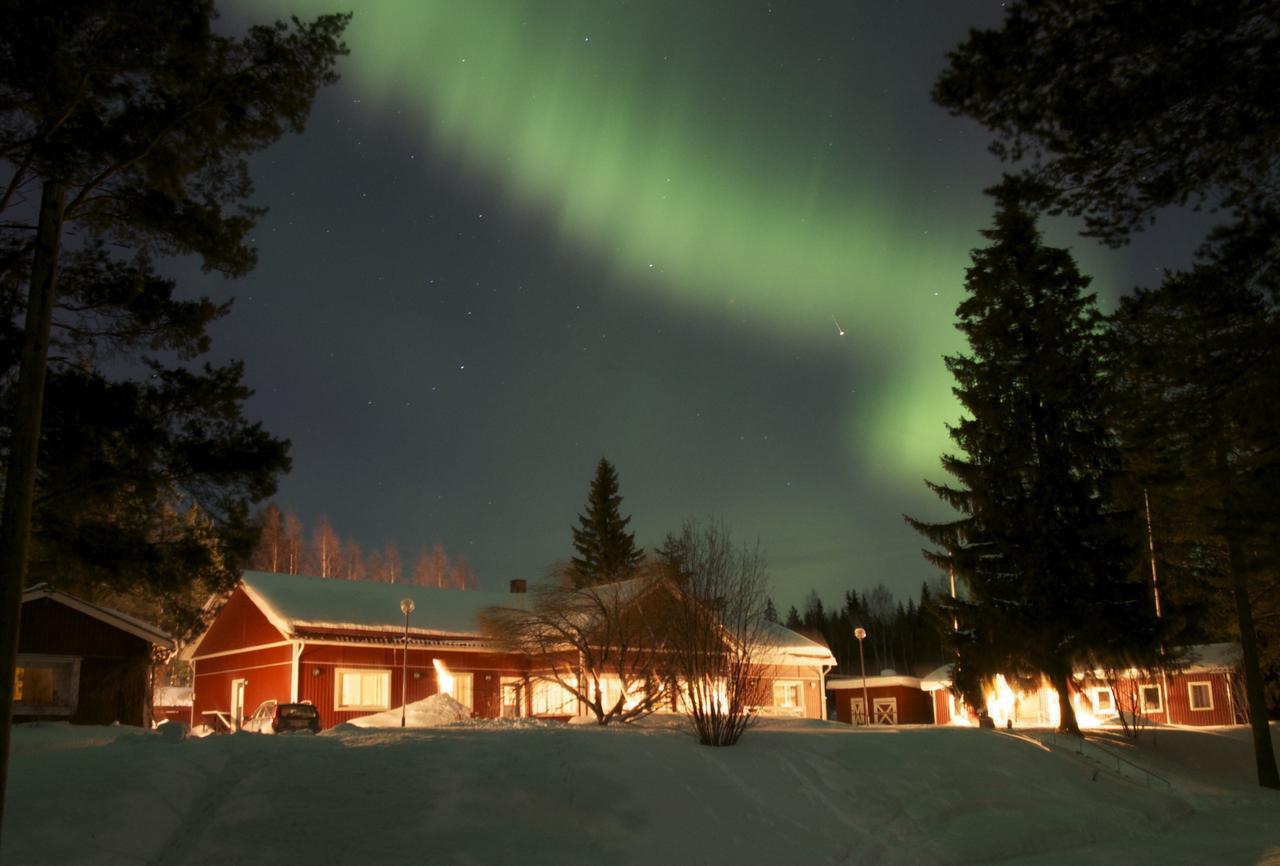 Pine Bay Lodge Person Buitenkant foto