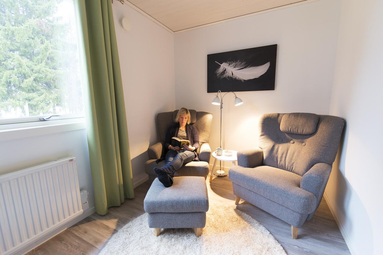 Pine Bay Lodge Person Buitenkant foto
